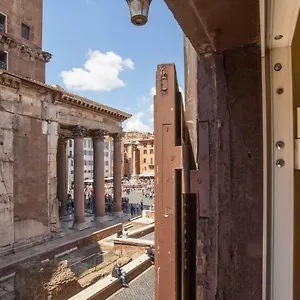 Pantheon View Experience Apartment