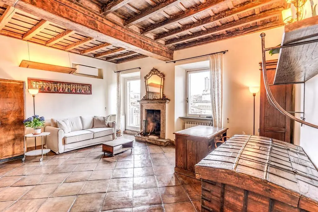 Flat With Lovely Views Near Piazza Navona Rome