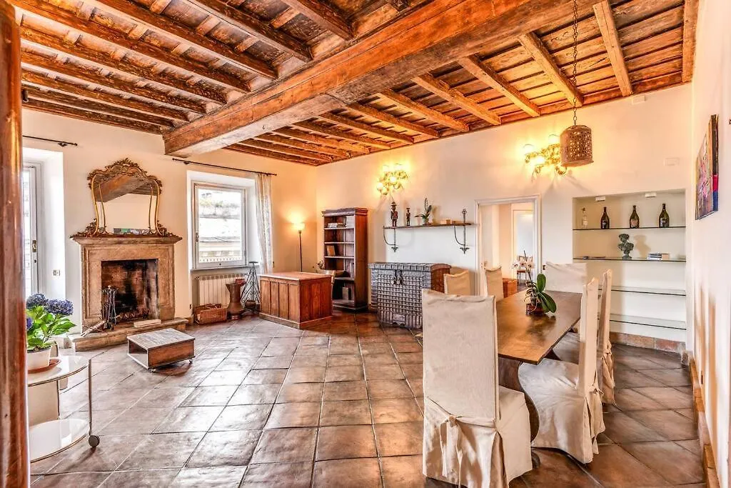 Flat With Lovely Views Near Piazza Navona Rome Apartment