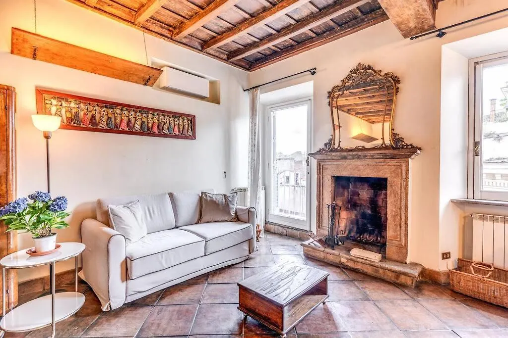 Flat With Lovely Views Near Piazza Navona Rome Italy