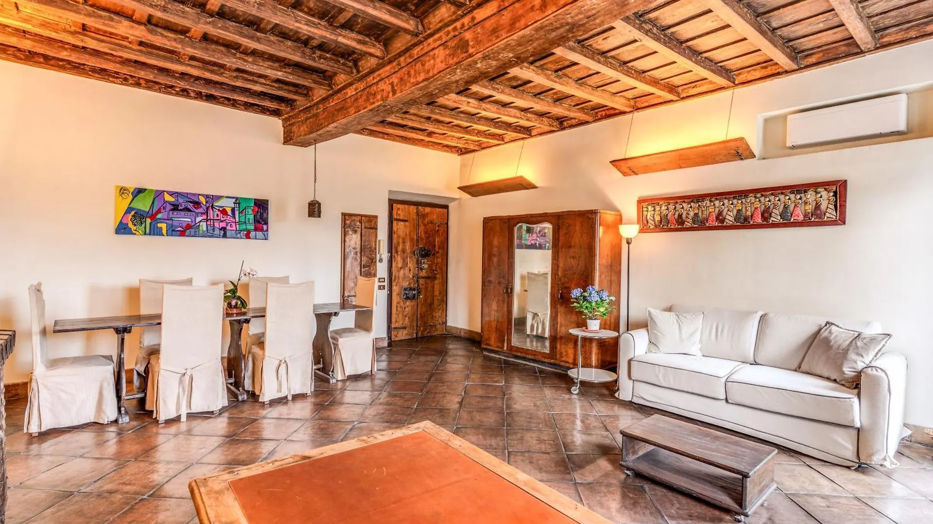 Apartment Flat With Lovely Views Near Piazza Navona Rome