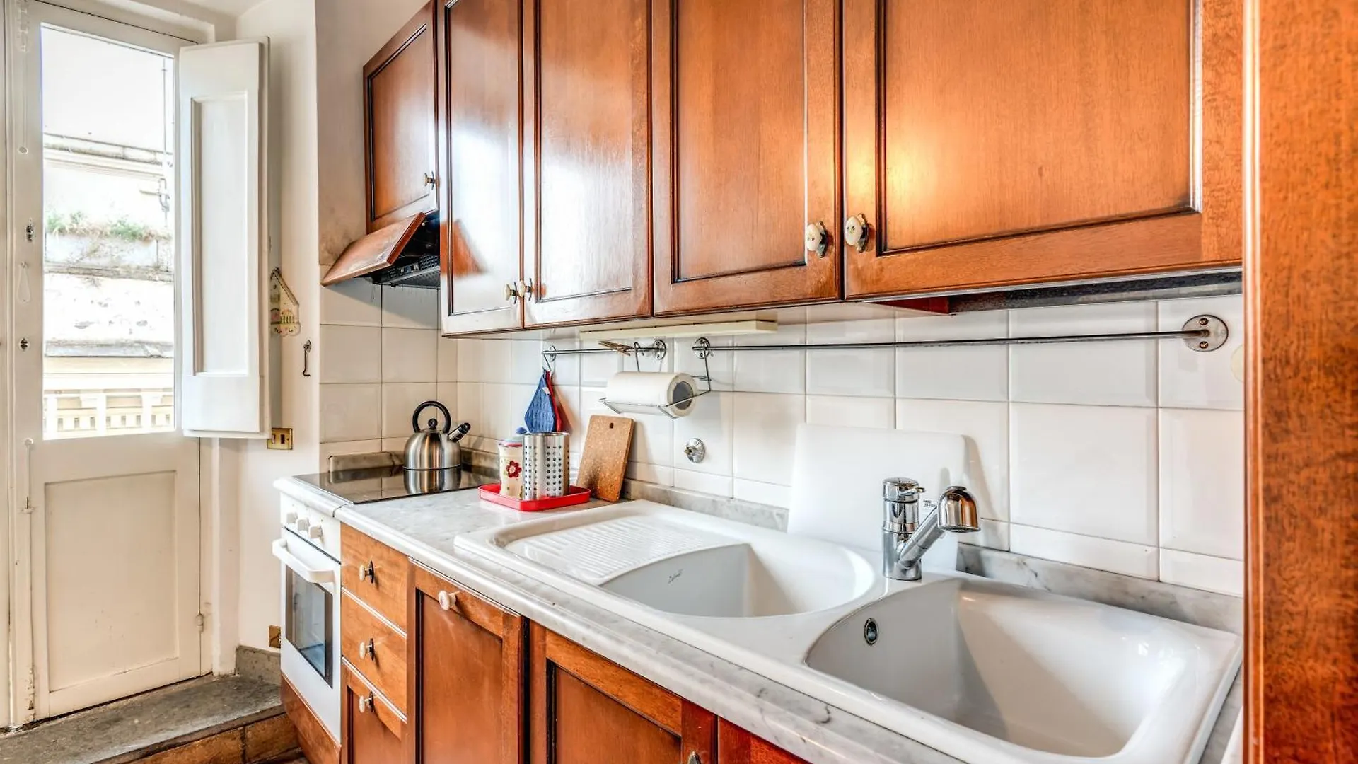 Flat With Lovely Views Near Piazza Navona Rome