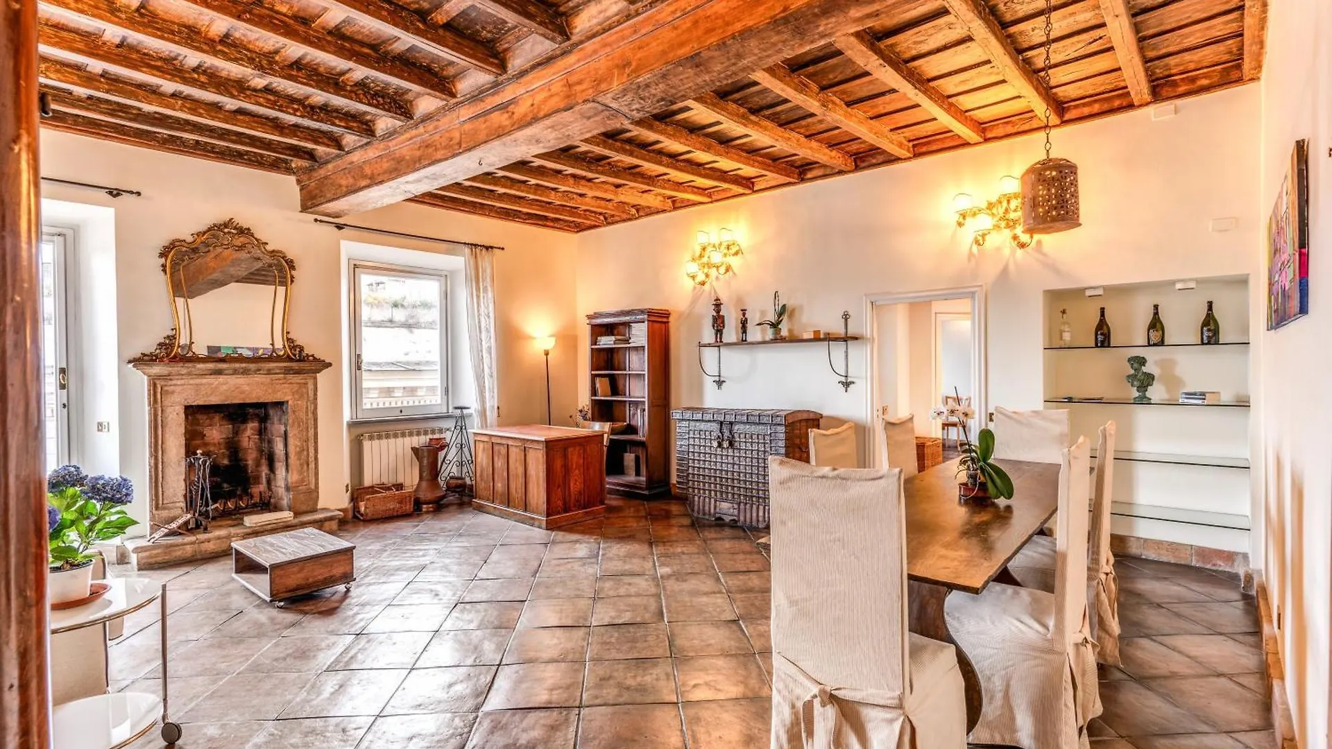 Flat With Lovely Views Near Piazza Navona Rome Apartment