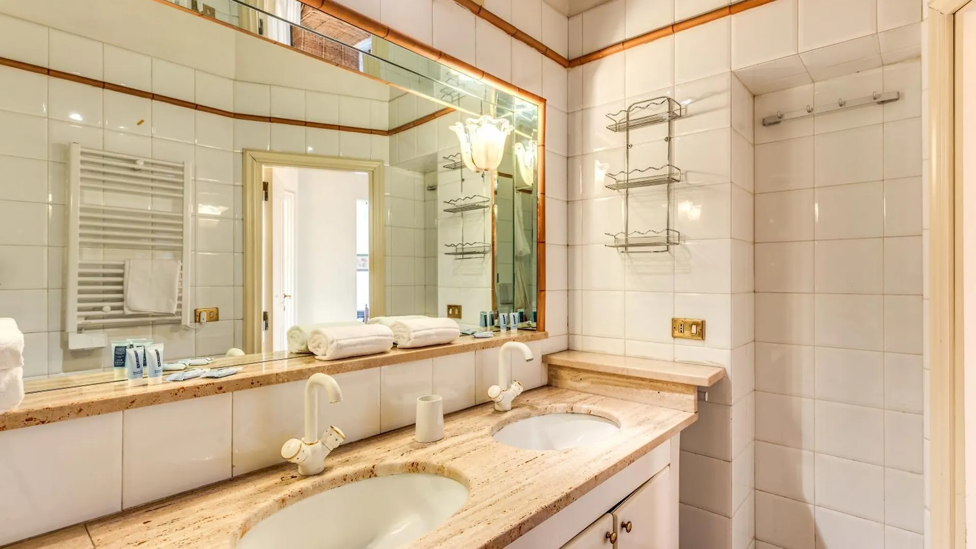 Flat With Lovely Views Near Piazza Navona Rome Apartment